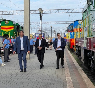 На Одеській магістралі провели виставку локомотивів